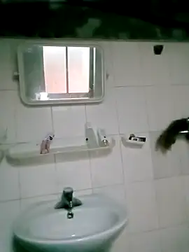 Phuongphuongg online show from September 21, 2025, 8:08 am