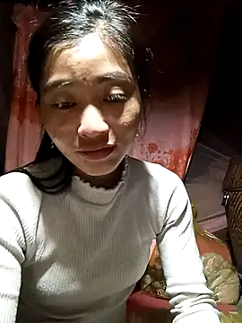 Phuongphuongg online show from November 2, 2025, 12:54 pm