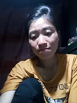 Phuongphuongg online show from October 8, 2025, 2:07 pm