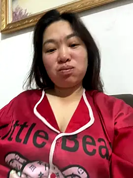 Snapshot of Nhung584 chatting on October 21, 2025, 11:26 pm Nhung584 online show from October 21, 2025, 11:26 pm