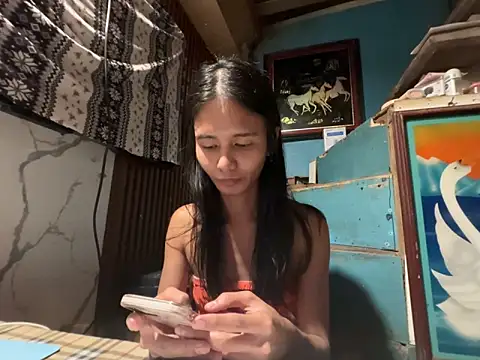 asya chris online show from June 3, 2026, 2:33 pm