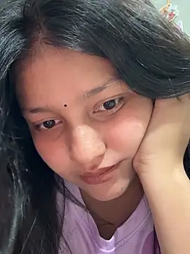 Dipali143143 online show from April 1, 2026, 2:25 pm