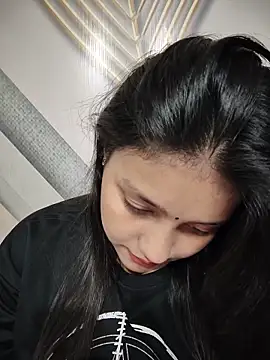 Snapshot of Dipali143143 chatting on June 18, 2026, 2:33 pm Dipali143143 online show from June 18, 2026, 2:33 pm