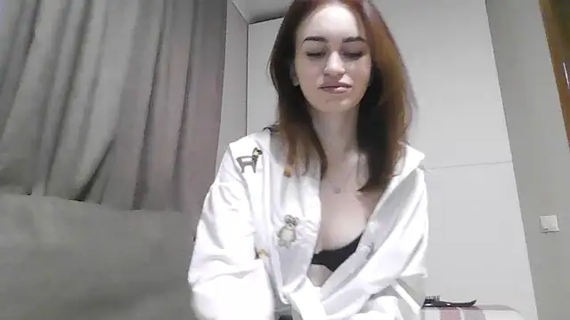 Requellia online show from December 14, 2025, 12:00 pm