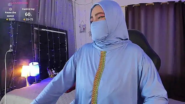 MarianFadel online show from November 25, 2025, 12:38 pm