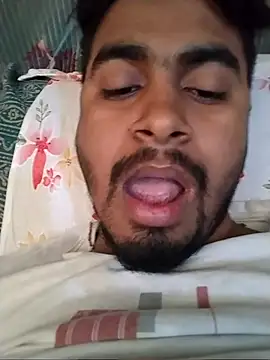 Snapshot of Rohit4500 chatting on November 21, 2025, 2:43 am Rohit4500 online show from November 21, 2025, 2:43 am