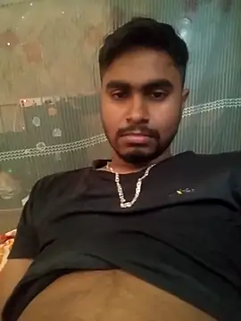 Snapshot of Rohit4500 chatting on December 17, 2025, 4:17 am Rohit4500 online show from December 17, 2025, 4:17 am