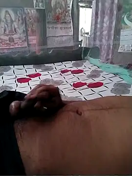 Rohit4500 online show from October 7, 2025, 4:13 am