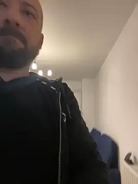 DavidMaros online show from October 9, 2025, 5:52 am