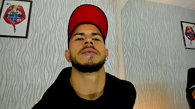 Snapshot of dylan_jacobx chatting on October 31, 2025, 3:14 am dylan jacobx online show from October 31, 2025, 3:14 am