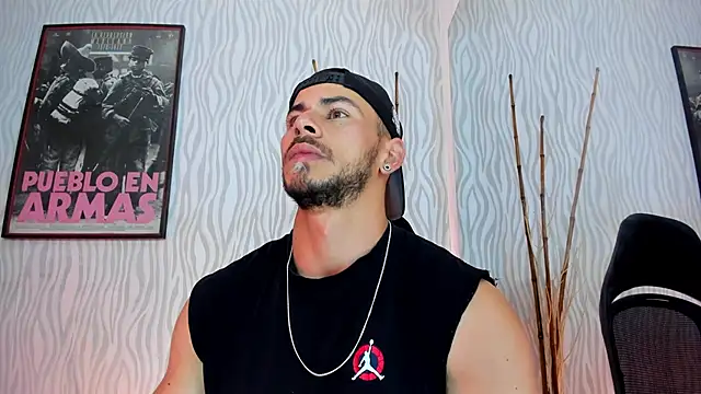 Snapshot of dylan_jacobx chatting on January 14, 2026, 3:10 am dylan jacobx online show from January 14, 2026, 3:10 am