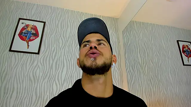 Snapshot of dylan_jacobx chatting on October 22, 2025, 3:28 am dylan jacobx online show from October 22, 2025, 3:28 am