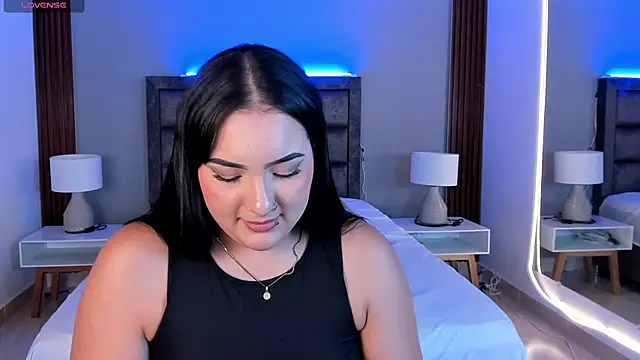 sofiacaramel online show from October 23, 2025, 6:39 pm