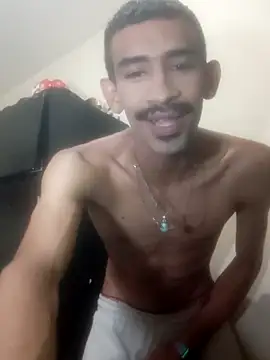 Bruno Hallss online show from November 4, 2025, 5:44 am