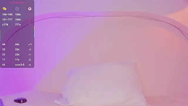 Snapshot of sweetluu_ chatting on September 9, 2025, 7:34 pm sweetluu  online show from September 9, 2025, 7:34 pm