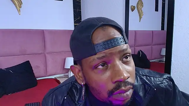 Snapshot of muller_asher chatting on October 8, 2025, 4:25 am muller asher online show from October 8, 2025, 4:25 am