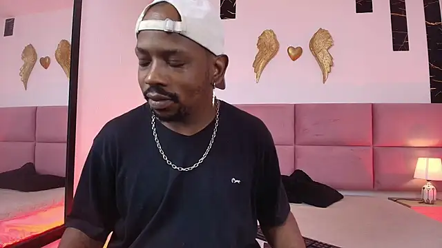 Snapshot of muller_asher chatting on October 16, 2025, 8:39 pm muller asher online show from October 16, 2025, 8:39 pm