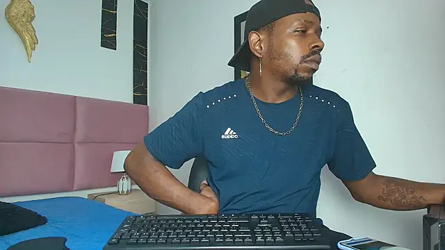 Snapshot of muller_asher chatting on September 21, 2025, 3:33 am muller asher online show from September 21, 2025, 3:33 am