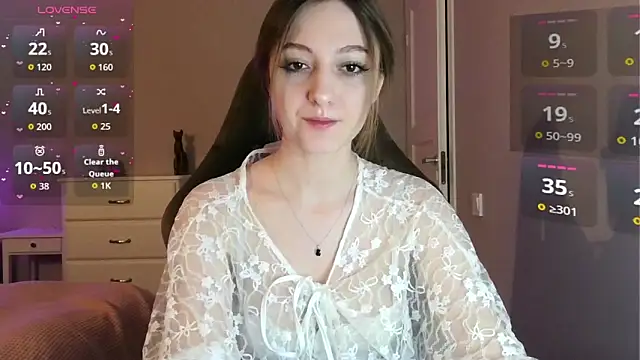 Snapshot of white_liillyy chatting on June 11, 2026, 8:39 pm white liillyy online show from June 11, 2026, 8:39 pm