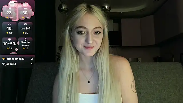 Snapshot of white_liillyy chatting on October 13, 2025, 9:59 pm white liillyy online show from October 13, 2025, 9:59 pm