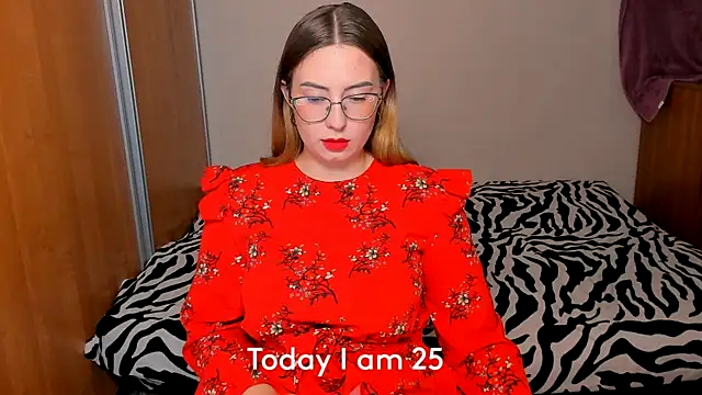 Snapshot of just_fucked777 chatting on September 25, 2025, 12:05 am just fucked777 online show from September 25, 2025, 12:05 am