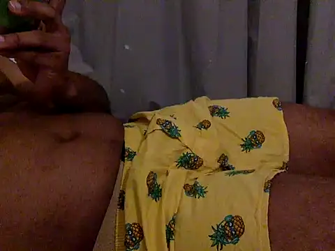 morangocomchocolate online show from June 10, 2026, 4:30 pm