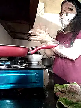 Windy sexyy online show from December 22, 2025, 4:34 am