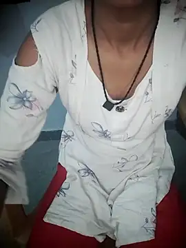 Snapshot of Sexey-Puja chatting on October 6, 2025, 3:29 am Sexey-Puja online show from October 6, 2025, 3:29 am