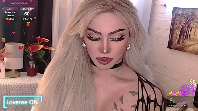 Snapshot of Your_valentina_goddess chatting on October 24, 2025, 11:37 pm Your valentina goddess online show from October 24, 2025, 11:37 pm