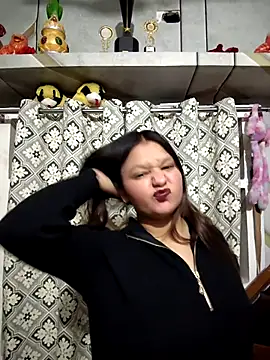 Anushka14321 online show from January 9, 2026, 7:21 pm