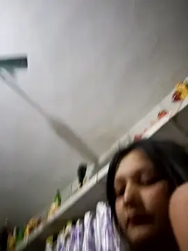 Anushka14321 online show from November 25, 2025, 8:58 am