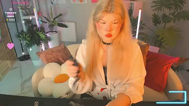 Snapshot of LilithNelson chatting on September 28, 2025, 6:15 pm LilithNelson online show from September 28, 2025, 6:15 pm