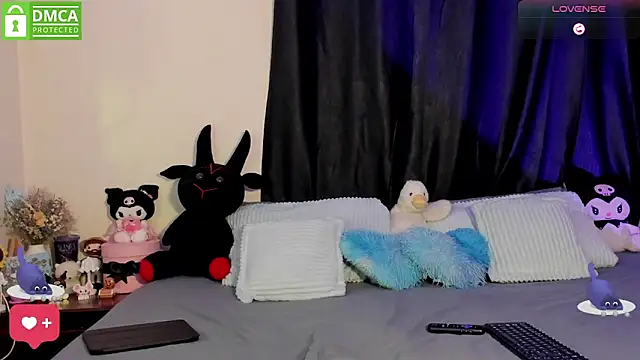 Bluedarkelf888 online show from November 19, 2025, 9:59 pm