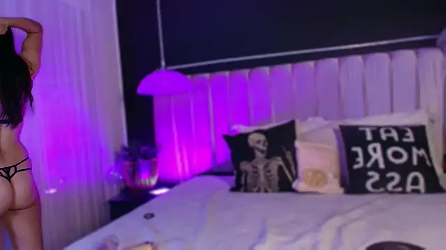 Snapshot of Dannyaa_ chatting on September 22, 2025, 12:33 pm Dannyaa  online show from September 22, 2025, 12:33 pm