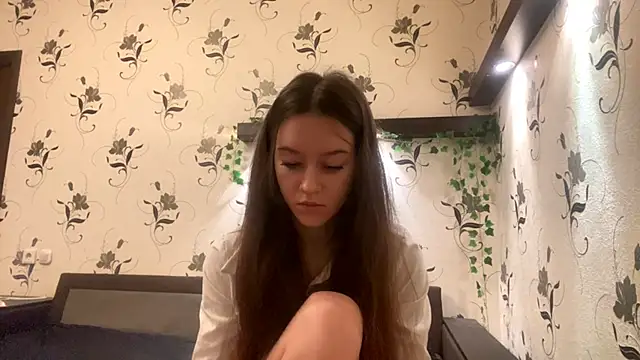 AshleyEady online show from September 18, 2025, 9:18 pm