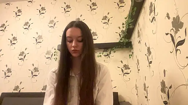 AshleyEady online show from October 9, 2025, 9:15 pm