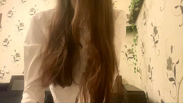 AshleyEady online show from October 14, 2025, 9:25 pm