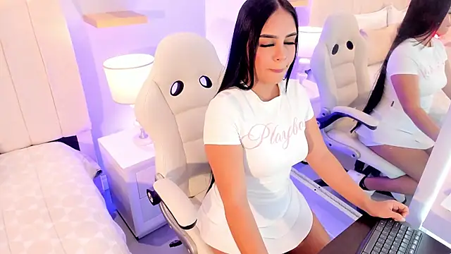 manyaa  online show from December 18, 2025, 7:50 pm