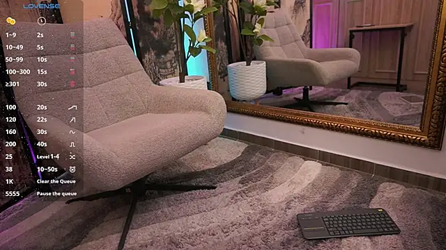 NamiKimura online show from October 11, 2025, 11:44 am