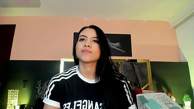 Snapshot of ScarletTorres chatting on December 22, 2025, 6:41 pm ScarletTorres online show from December 22, 2025, 6:41 pm