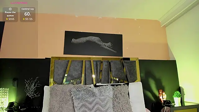 Snapshot of ScarletTorres chatting on February 2, 2026, 6:29 pm ScarletTorres online show from February 2, 2026, 6:29 pm