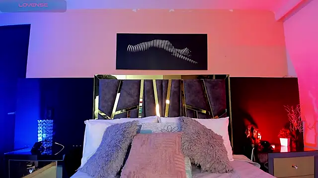 Snapshot of ScarletTorres chatting on November 18, 2025, 7:39 pm ScarletTorres online show from November 18, 2025, 7:39 pm