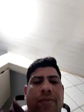 Snapshot of paulinhogostosinho chatting on October 27, 2025, 10:22 pm paulinhogostosinho online show from October 27, 2025, 10:22 pm