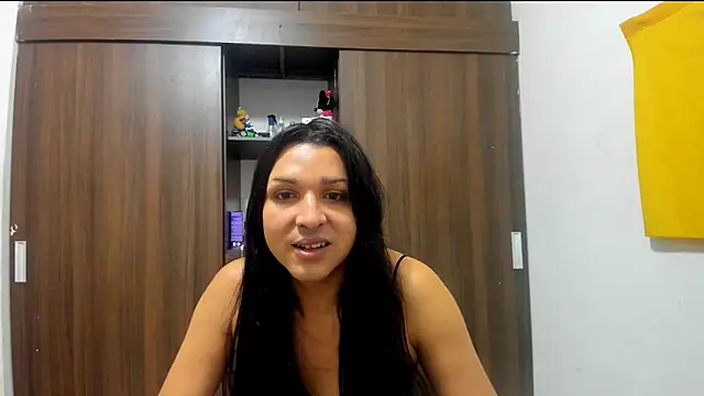 Snapshot of miss_bigcockts chatting on October 28, 2025, 7:07 am miss bigcockts online show from October 28, 2025, 7:07 am