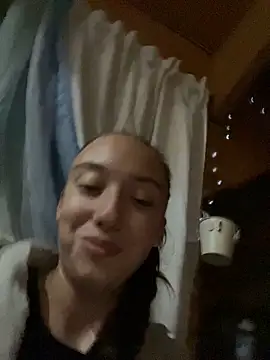 Snapshot of CristinaSww chatting on October 21, 2025, 8:52 pm CristinaSww online show from October 21, 2025, 8:52 pm