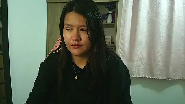 Oliviawatson1 online show from February 25, 2026, 12:16 pm