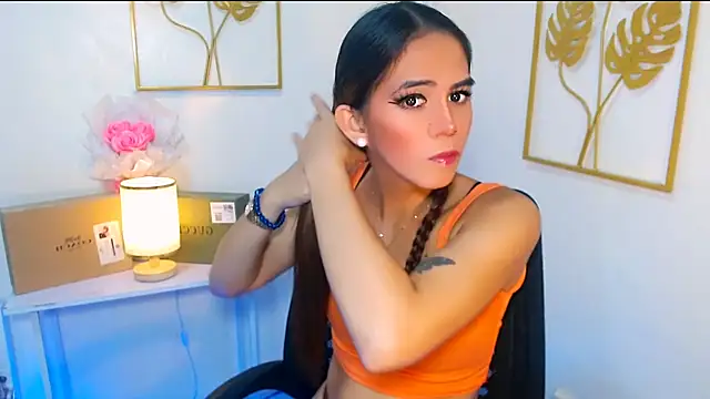 Snapshot of xPrecuioseChesca chatting on October 2, 2025, 12:25 am xPrecuioseChesca online show from October 2, 2025, 12:25 am