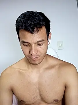 Valois2025 online show from November 30, 2025, 5:41 am