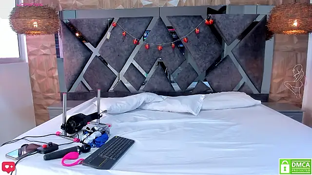 Selene  Lopez  online show from February 26, 2026, 7:58 pm