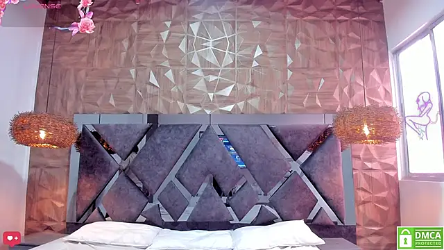 Selene  Lopez  online show from March 22, 2026, 7:48 pm